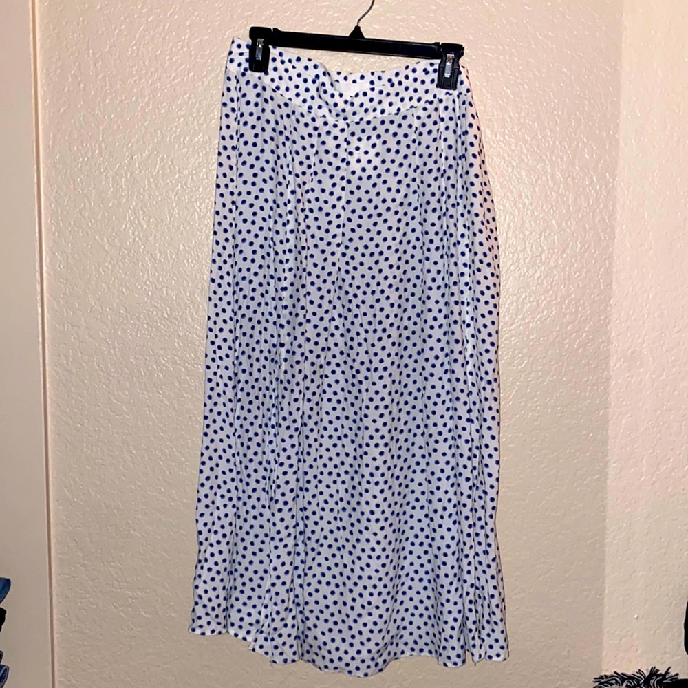 Women’s skirt